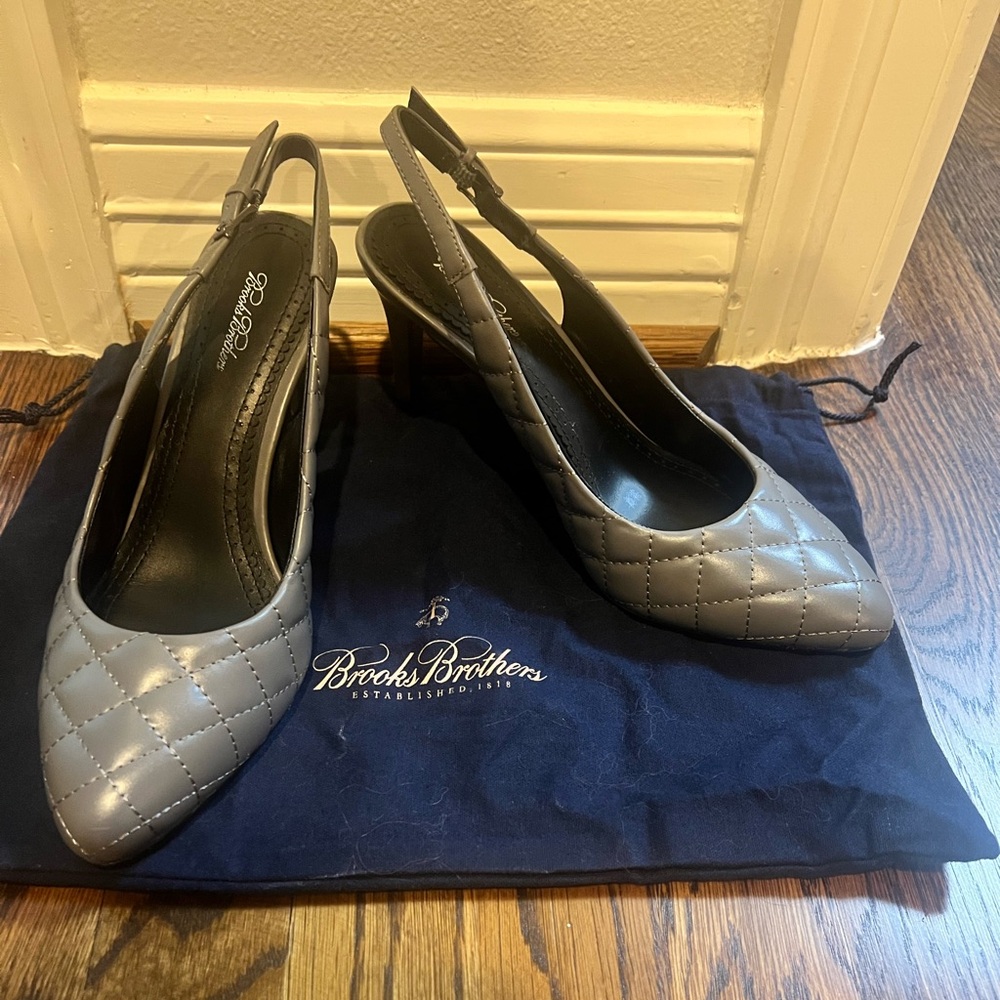 Brooks Brothers Gray Heeled Shoes